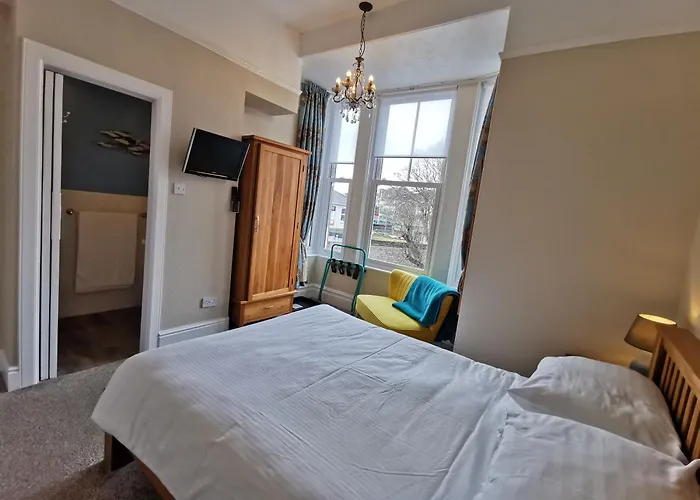 Family Hotel: Treventon Guest House